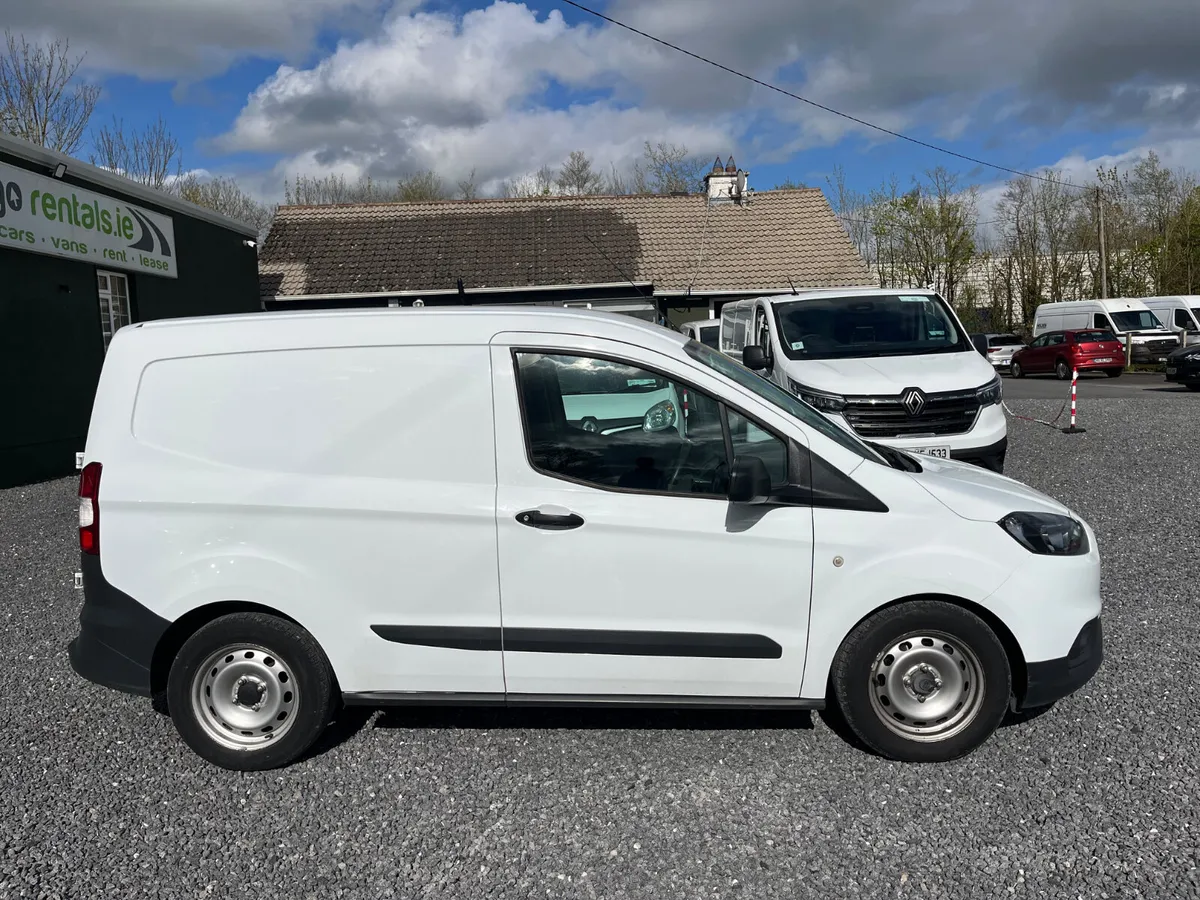 Ford Transit Courier 1.5L Diesel (1 Owner) - Image 2