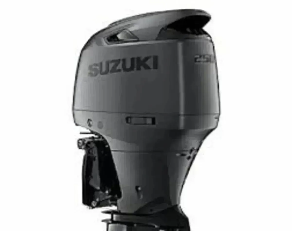 Suzuki Outboard Engines - Image 3