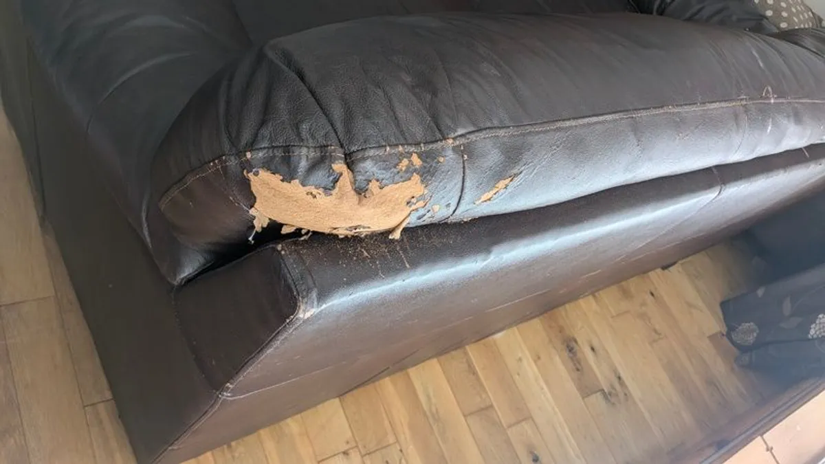 Brown leather couch set - Image 3