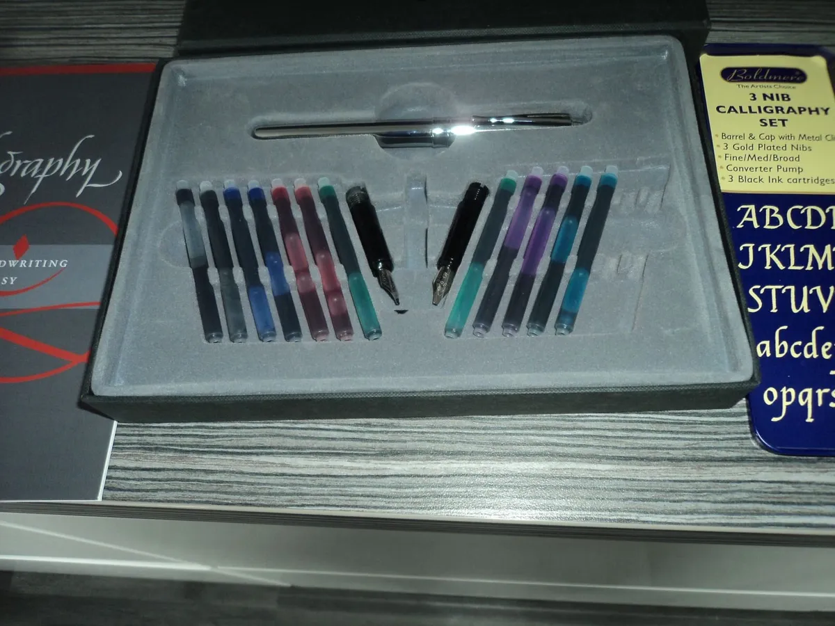 Calligraphy and Classic pens collection sets - Image 2