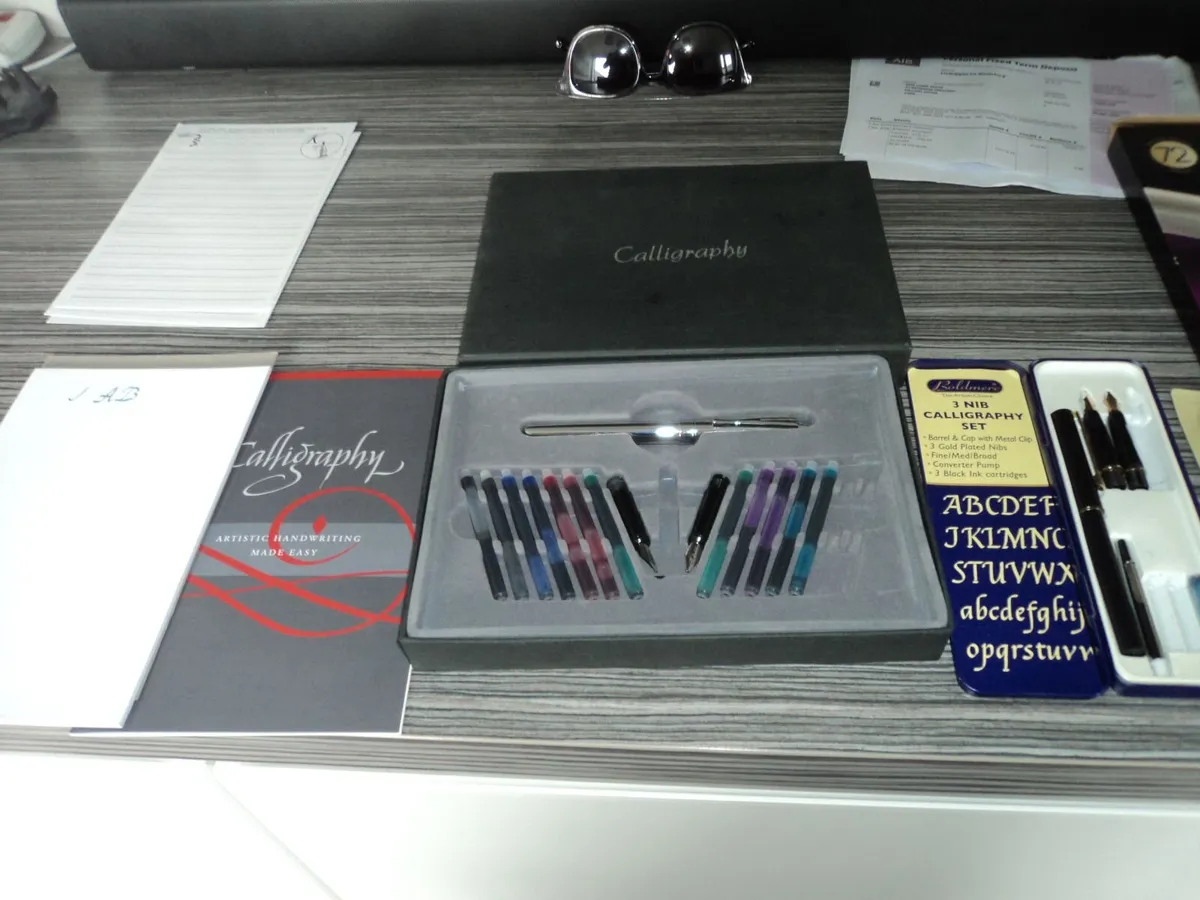 Calligraphy and Classic pens collection sets - Image 3
