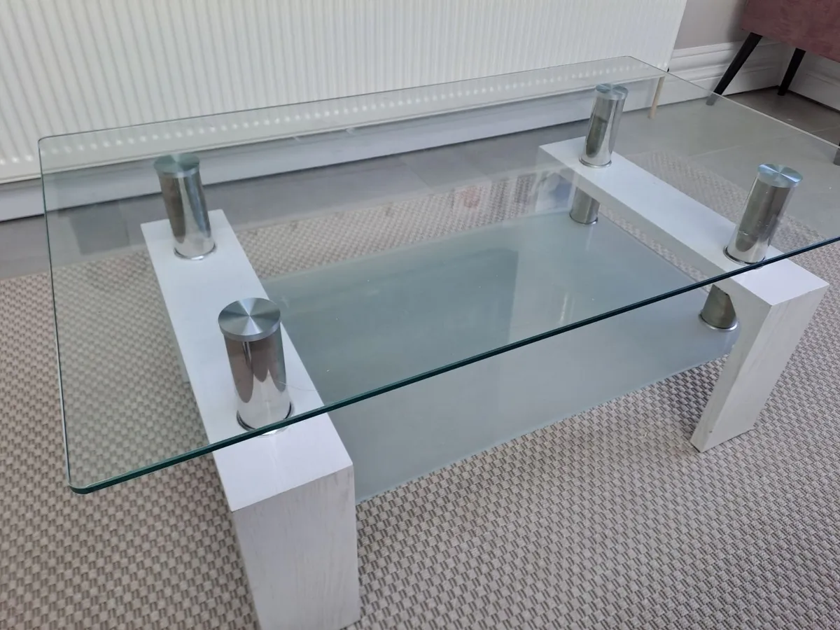 Coffee table - Image 1