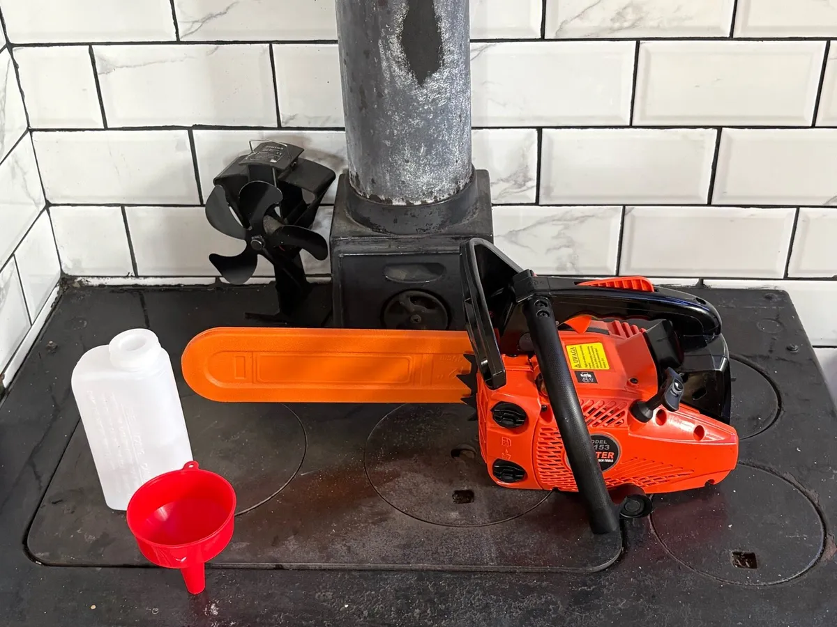 Top handle saw 30cc - Image 1