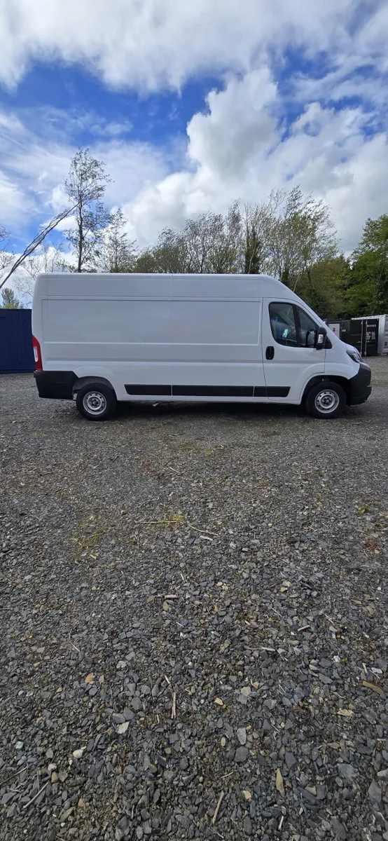 Vauxhall Movano 2024 - Image 2