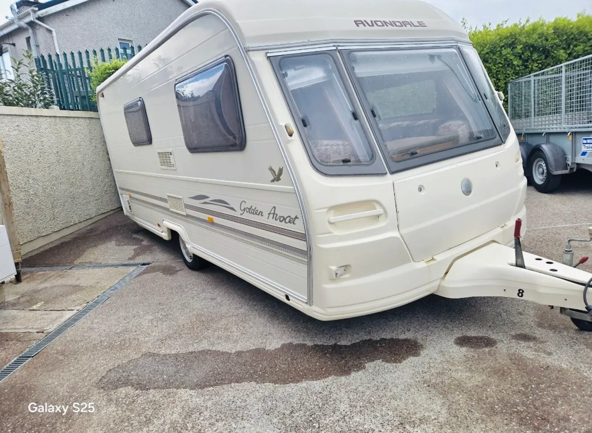 2 berth Avondale caravan for sale. - Image 3