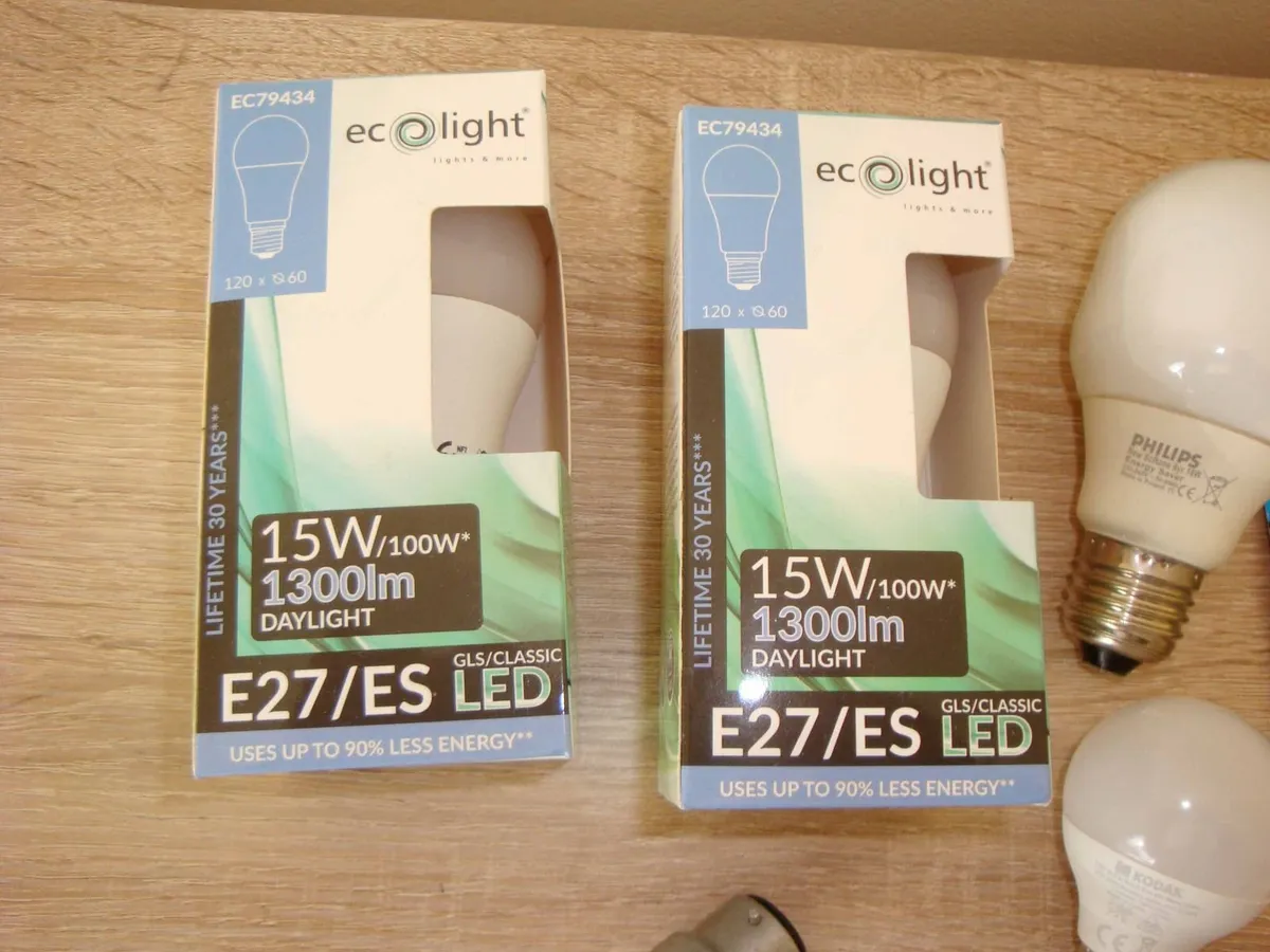 Light bulbs - Image 2