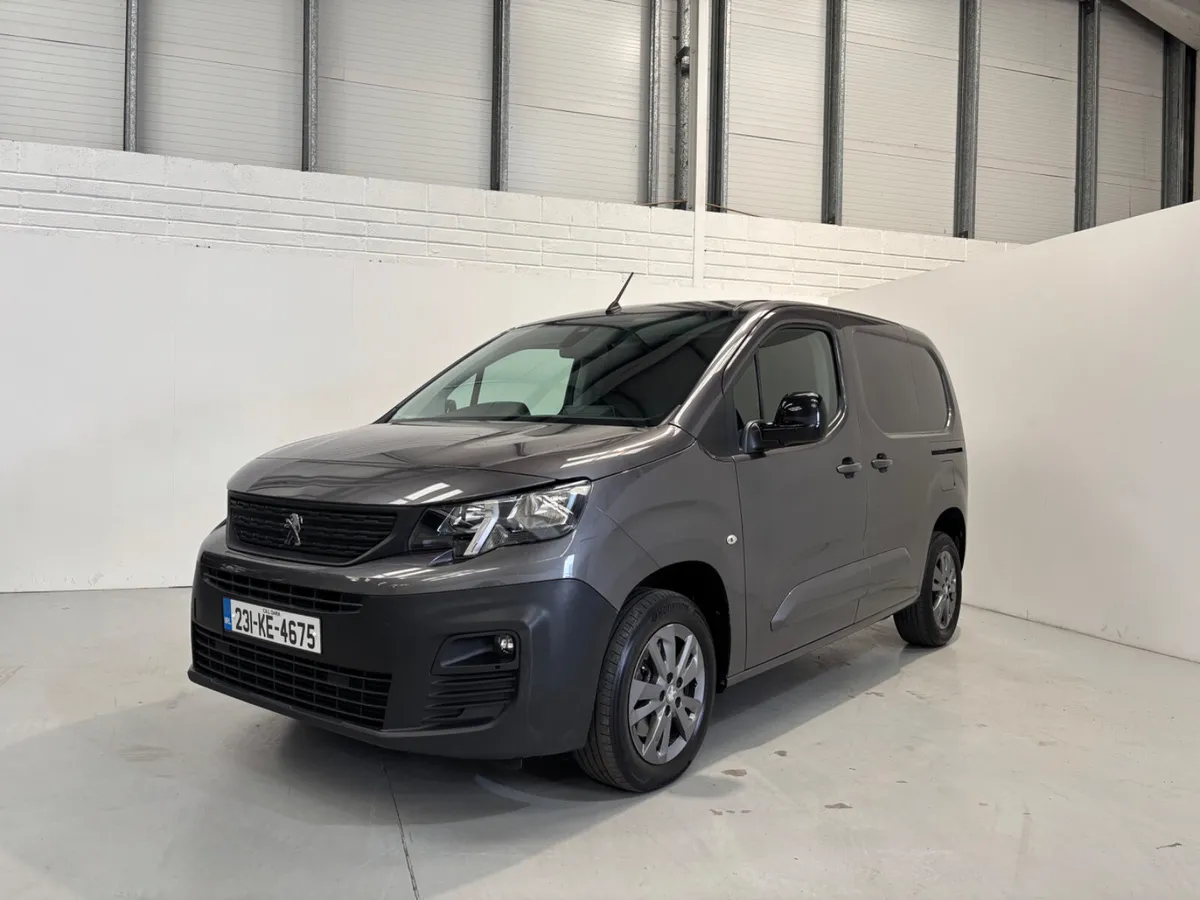 Peugeot Partner Asphalt Premium + - Image 1