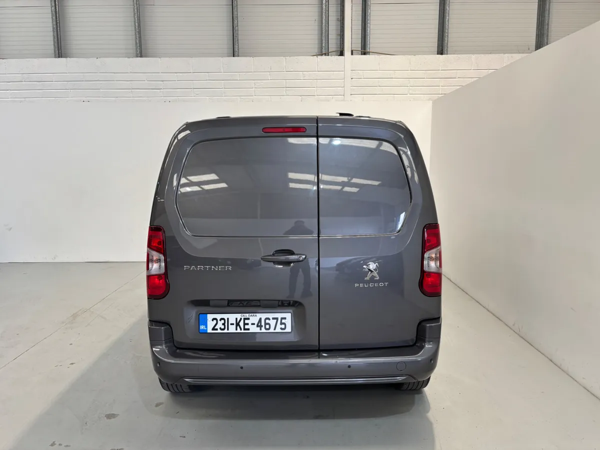 Peugeot Partner Asphalt Premium + - Image 4