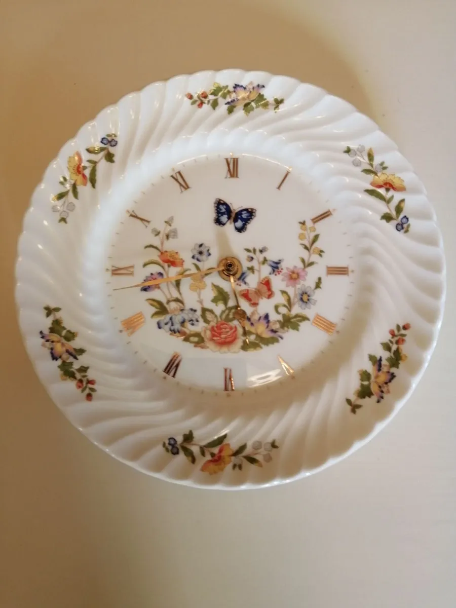 Aynsley Wall Clock - Image 3