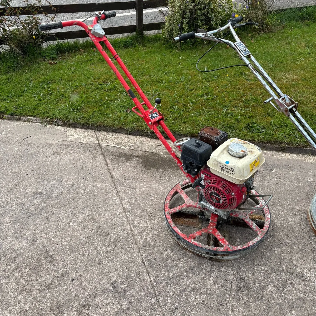 24inch Powerfloat - Image 2