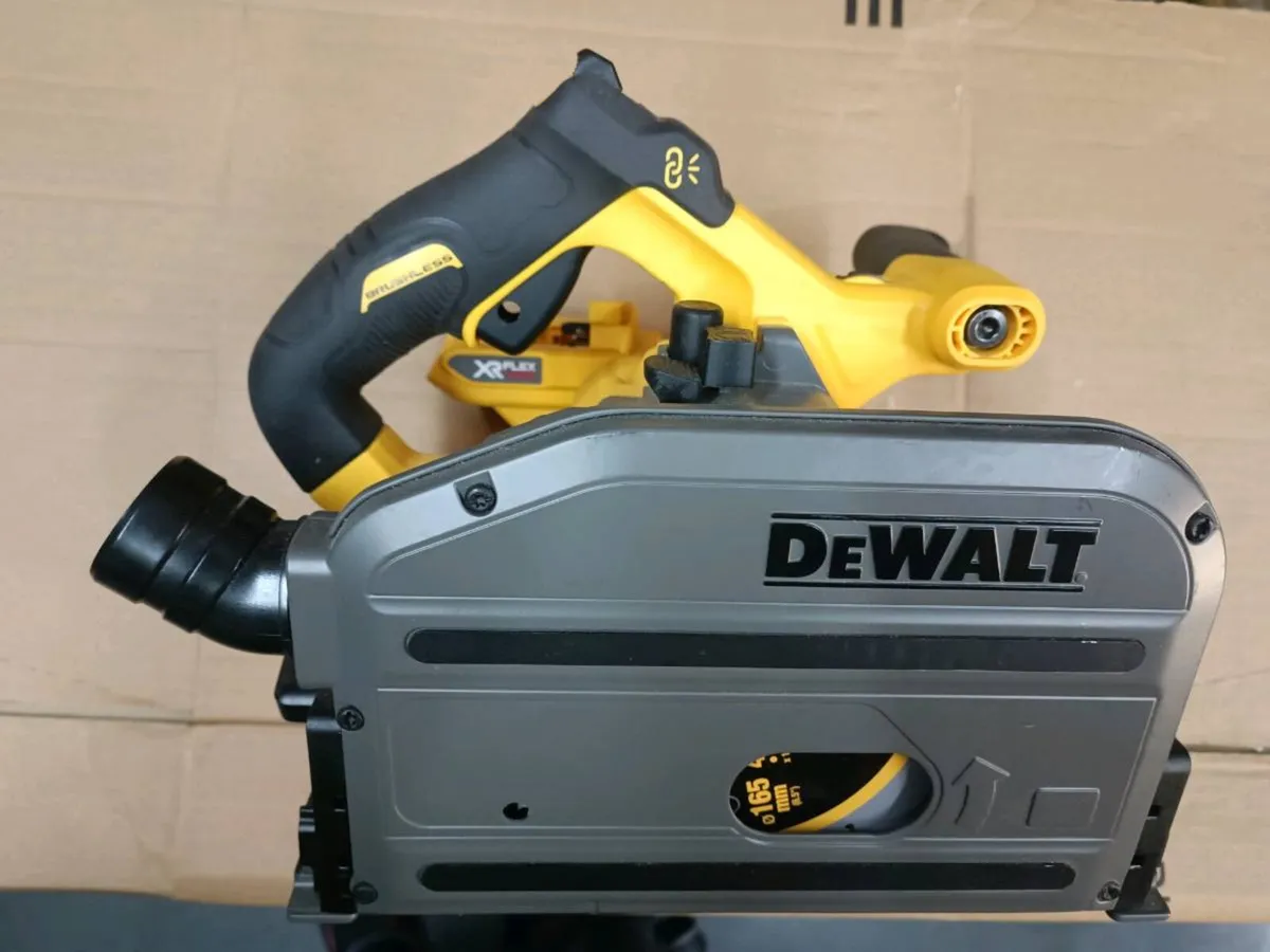 DeWalt dcs520 plunge saw. Brand new