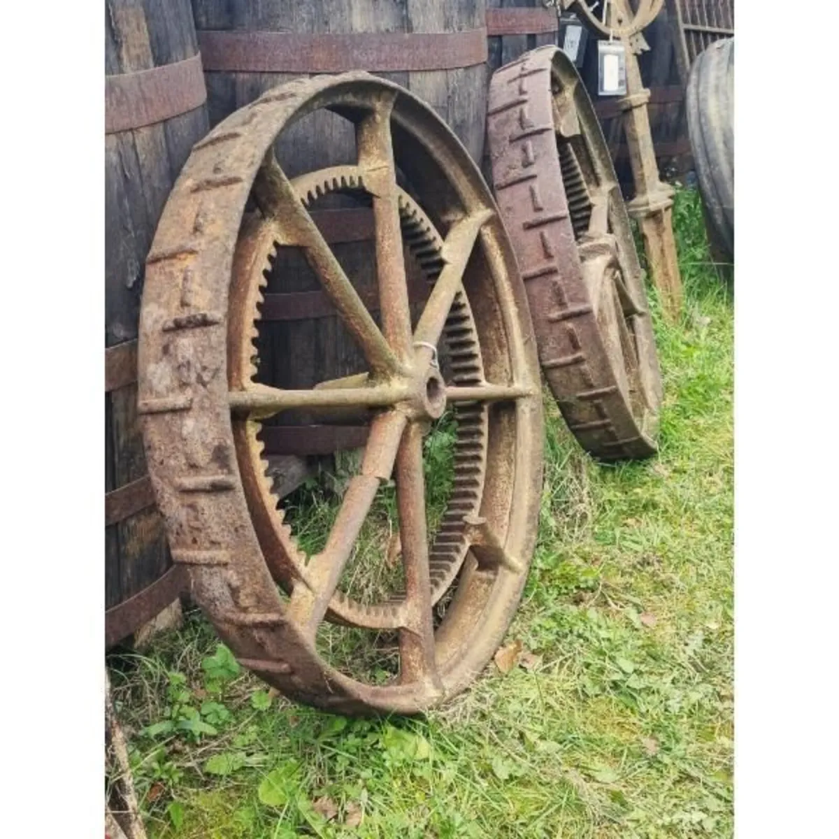 Pair of Cast Iron Gear Wheels KAS1242 - Image 4