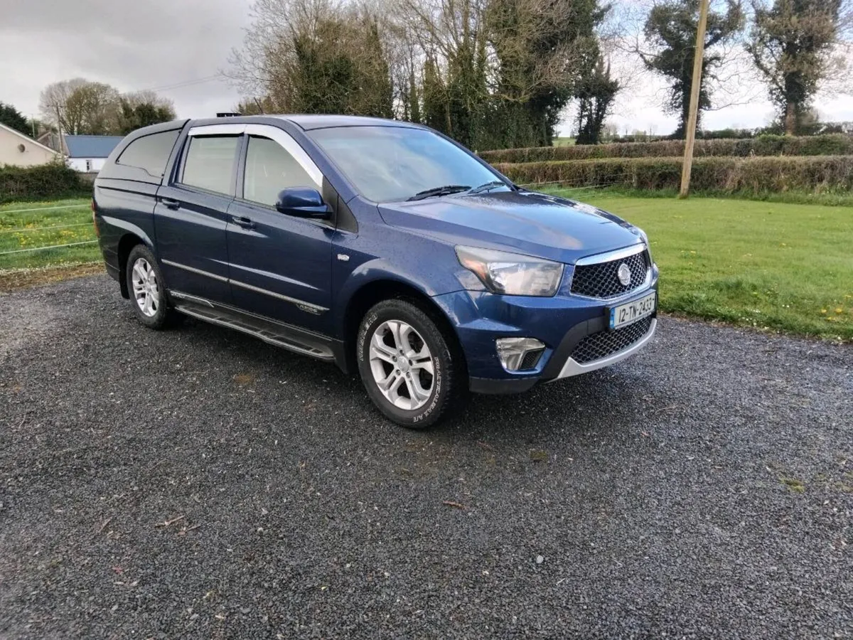 Ssangyong korando sports 4x4 crewcab pick up - Image 1