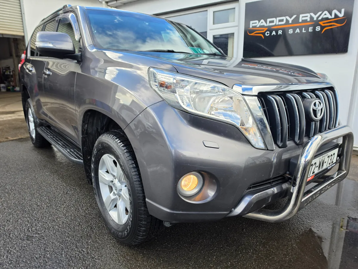 2017 Toyota LandCruiser LWB Auto GX - Image 1