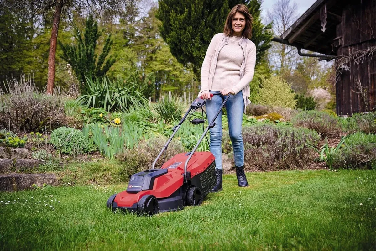 Electric Lawn Mower 1000W 32cm Cutting Width 30L - Image 2