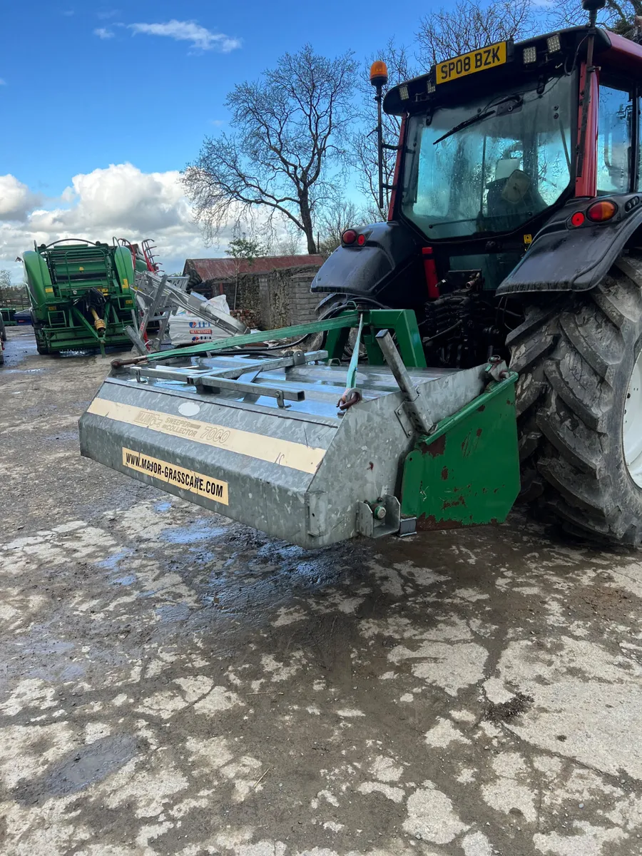 Major Road Sweeper - Image 1