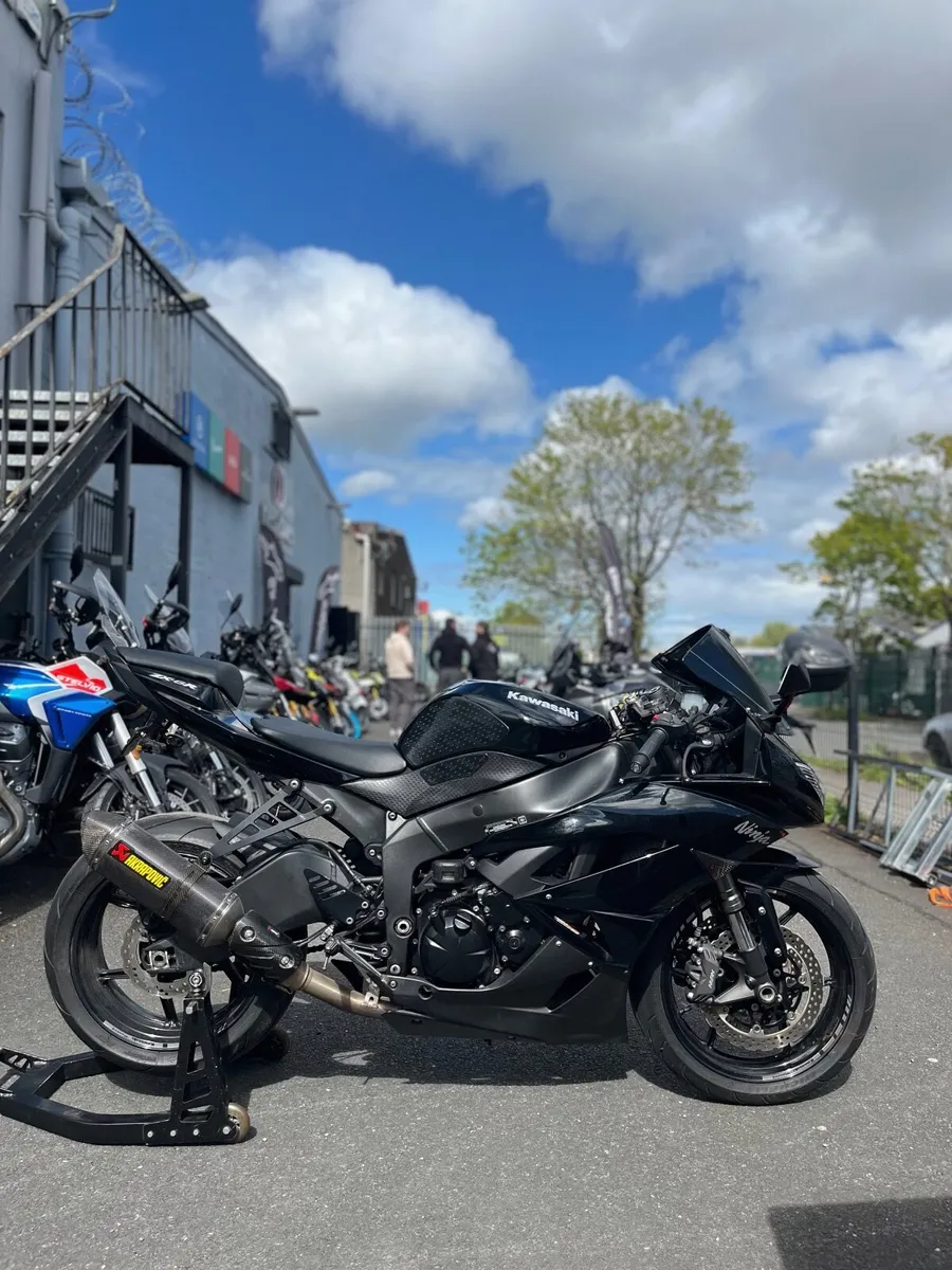 ZX6R - Image 1
