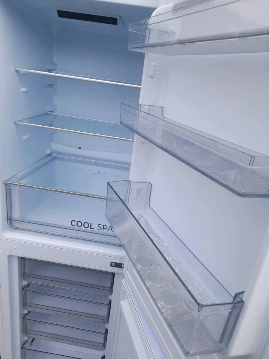 Hoover fridge freezer for sale - Image 3