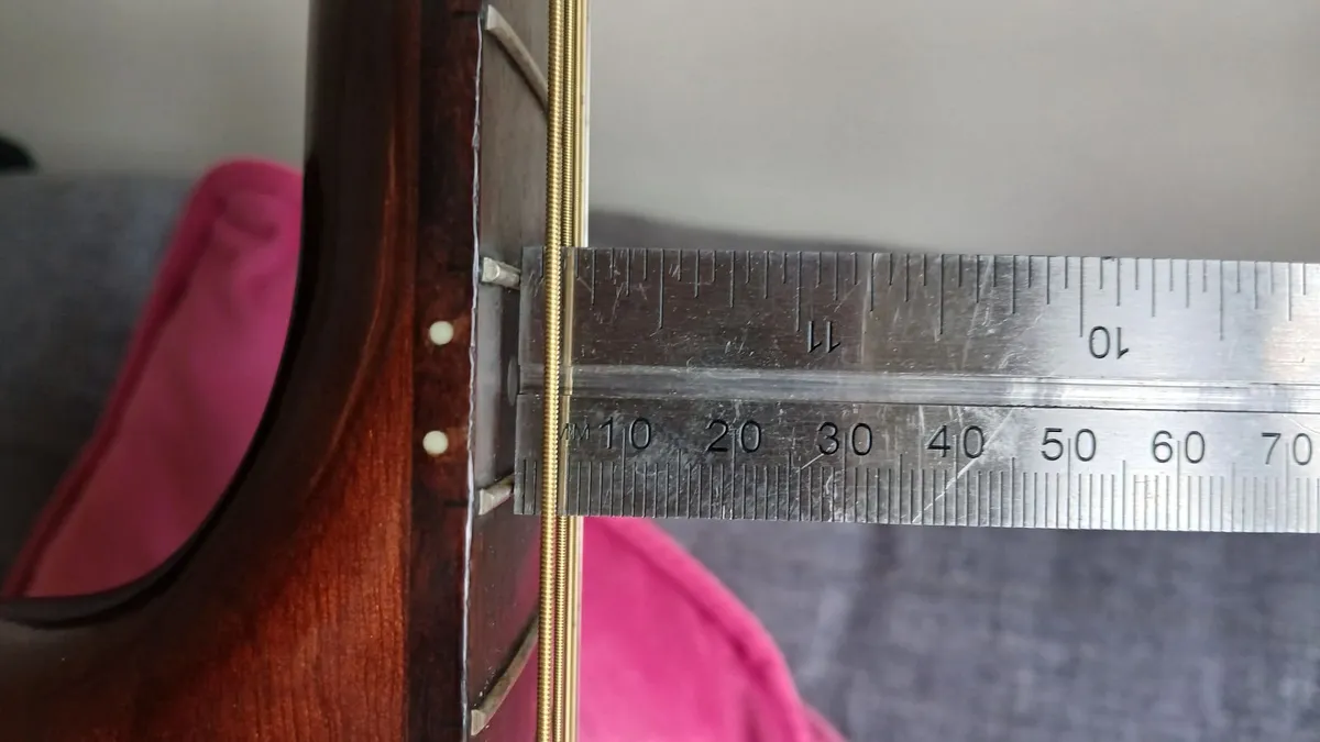 1993 Yamaha FG 411C electro Accoustic. - Image 3