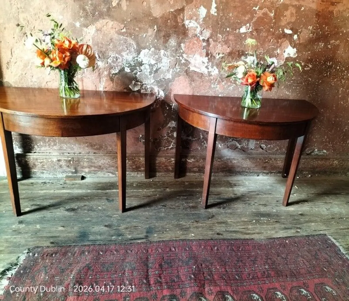 A pair of George 111 mahogany Console Tables - Image 2