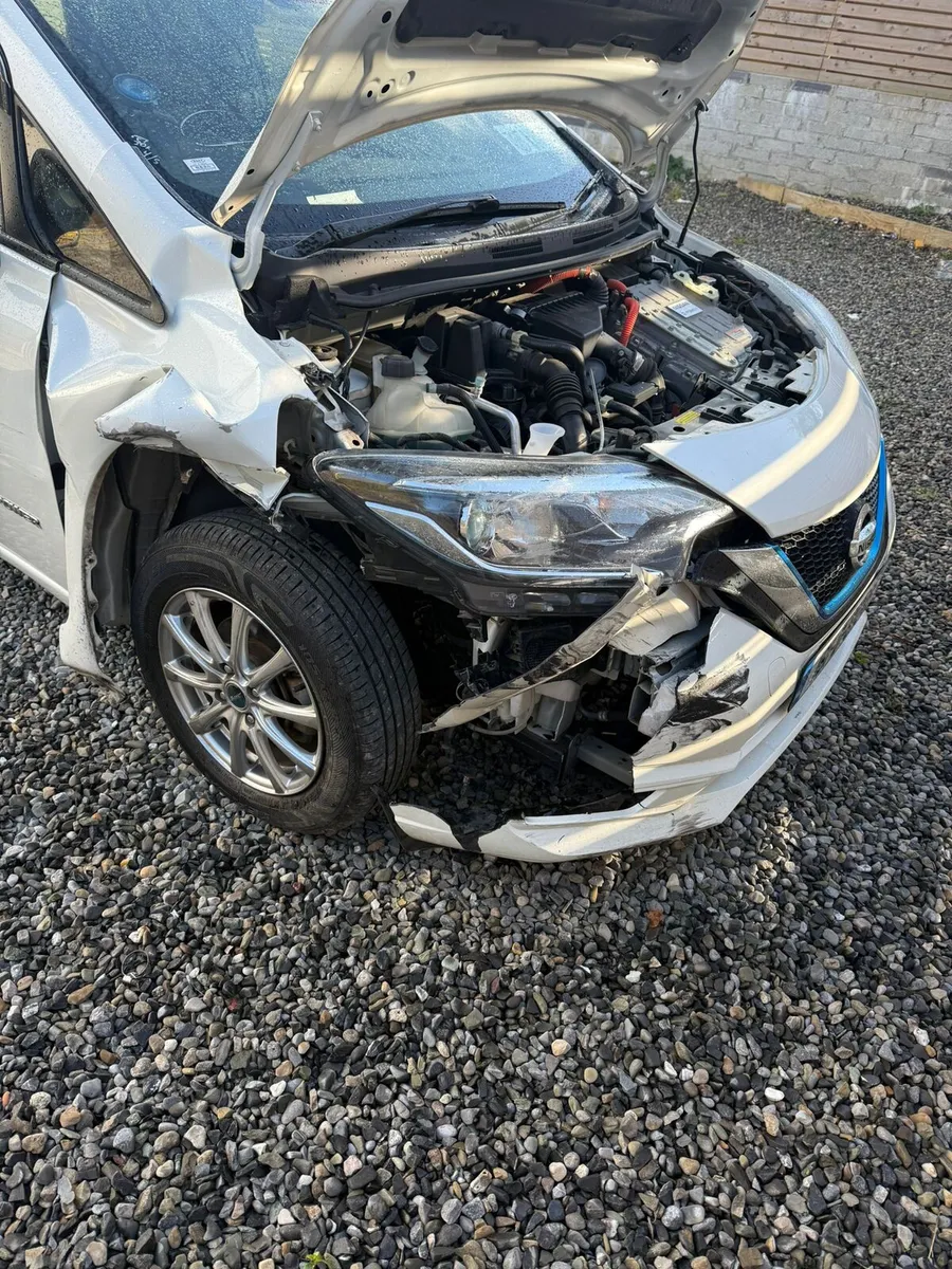 ALL DAMAGED CARS VAN JEEPS WANTED