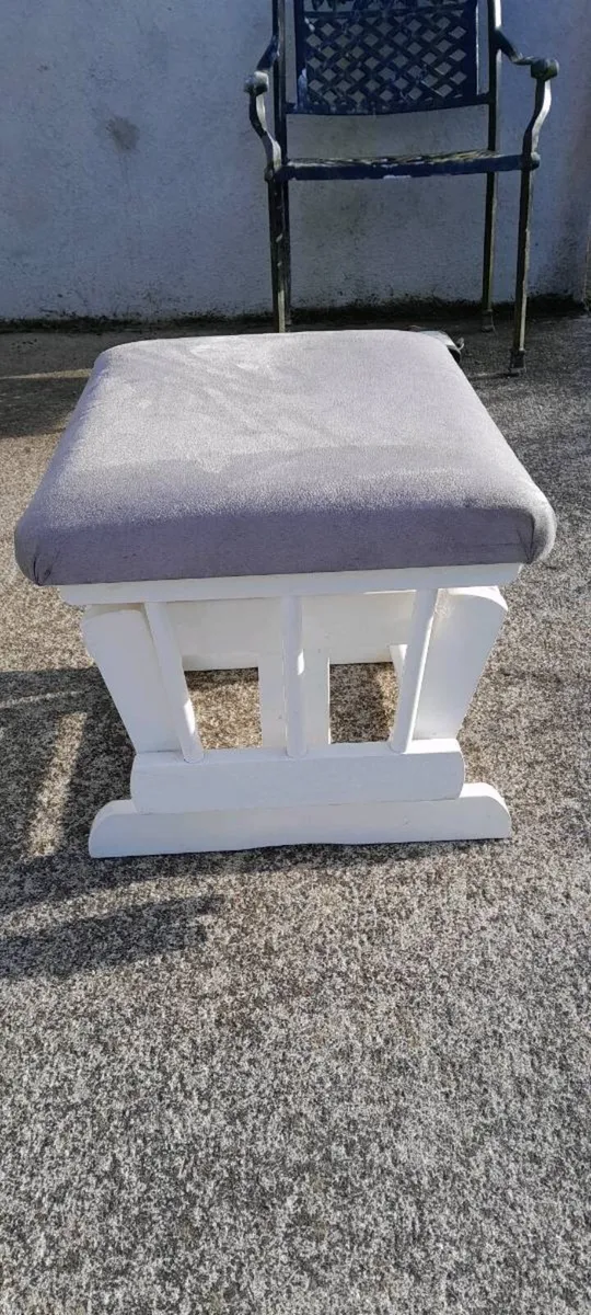 Rocking stool/footstool - Image 3