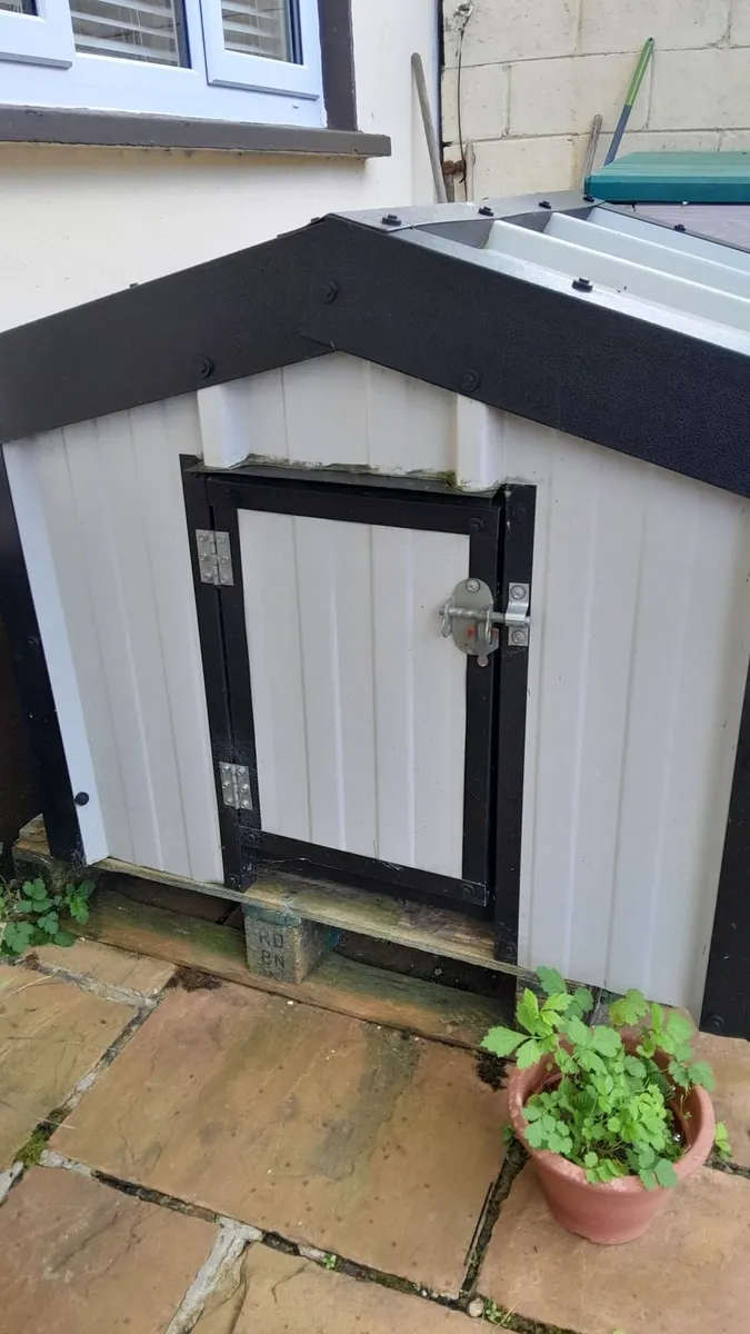 DOG KENNEL - Image 2