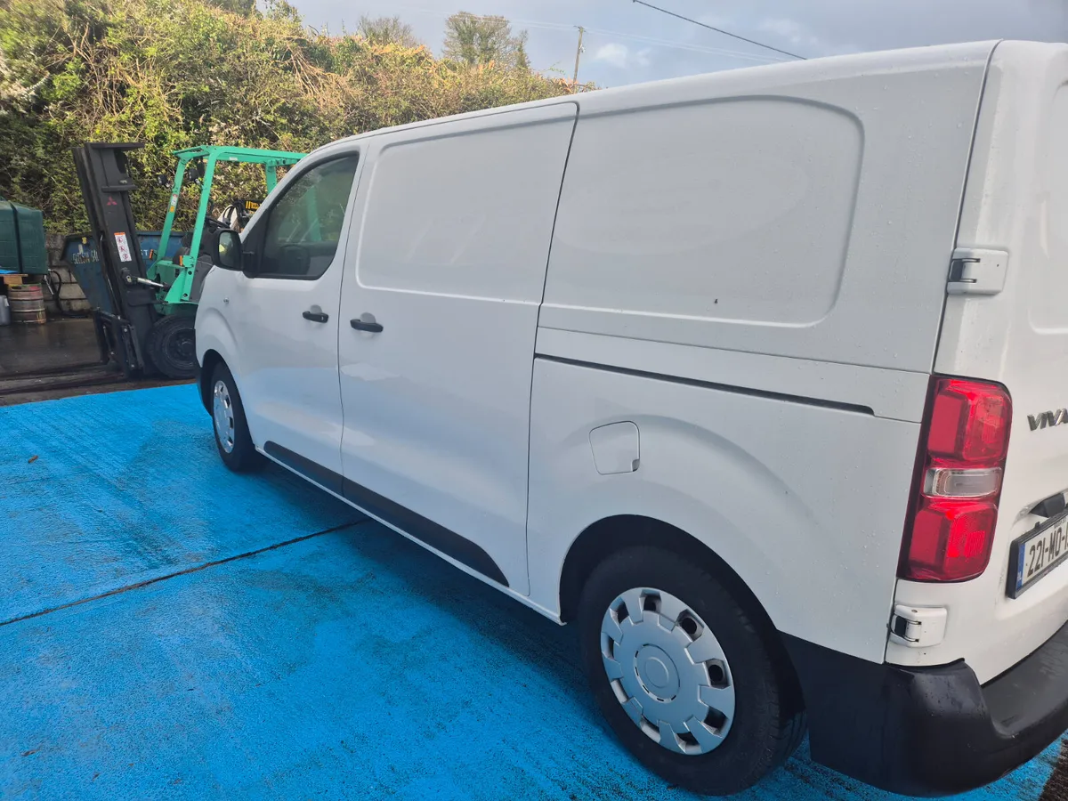 OPEN VIVARO VAN - Image 4