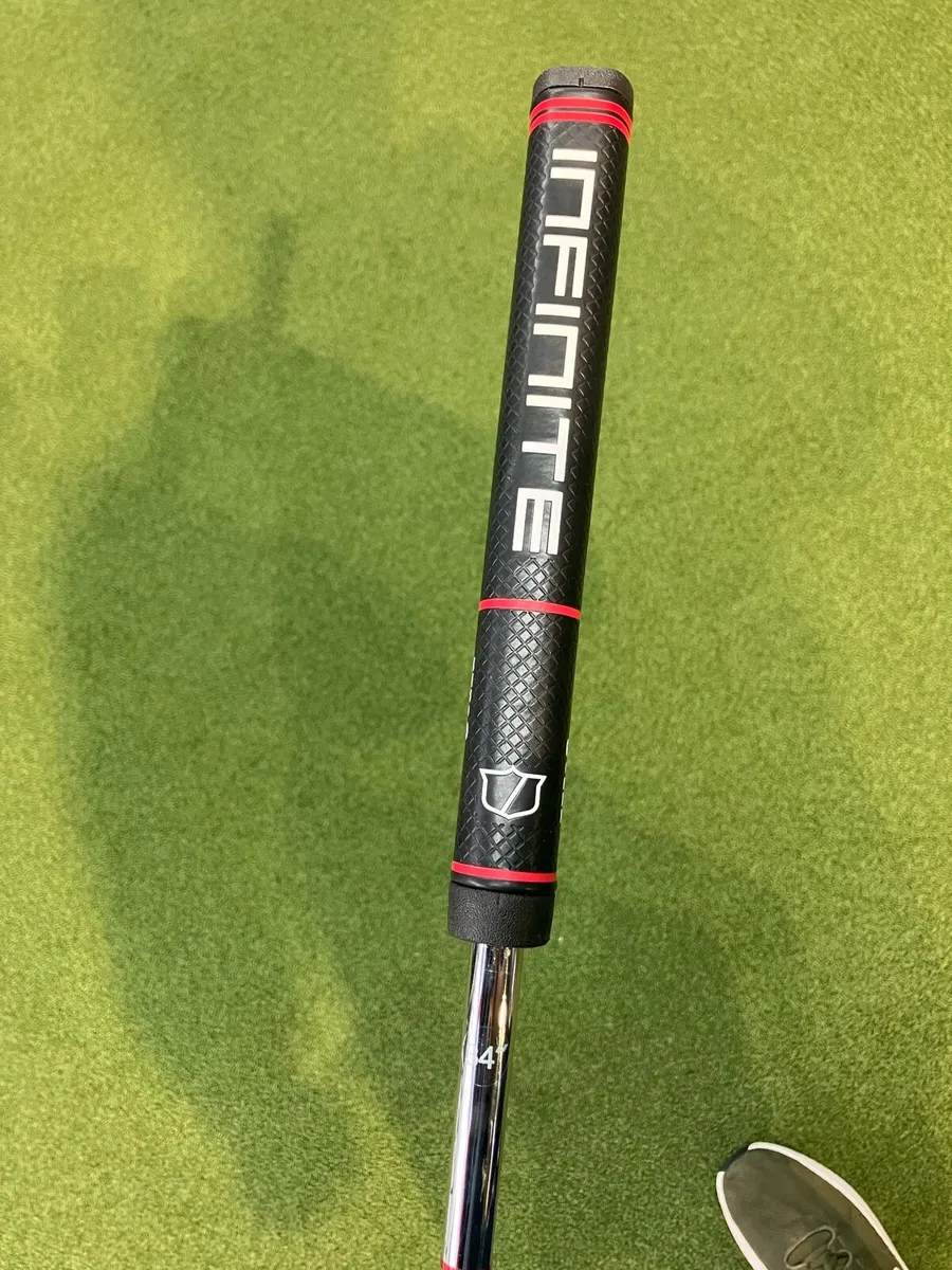Wilson Infinite Blade Putter NEW 34 inch - Image 4
