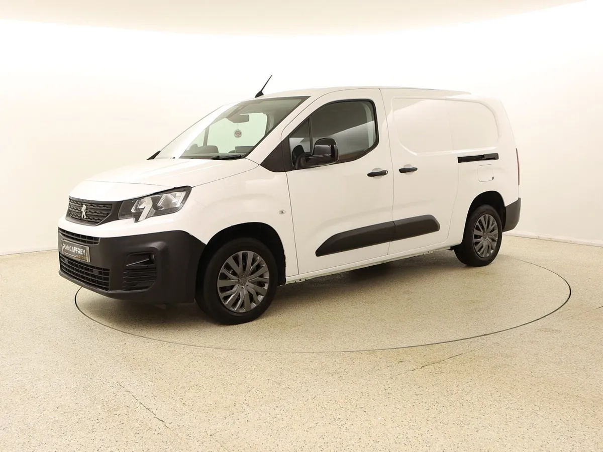 2022 Peugeot Partner 1.5 HDI Professional XL LWB - Image 3