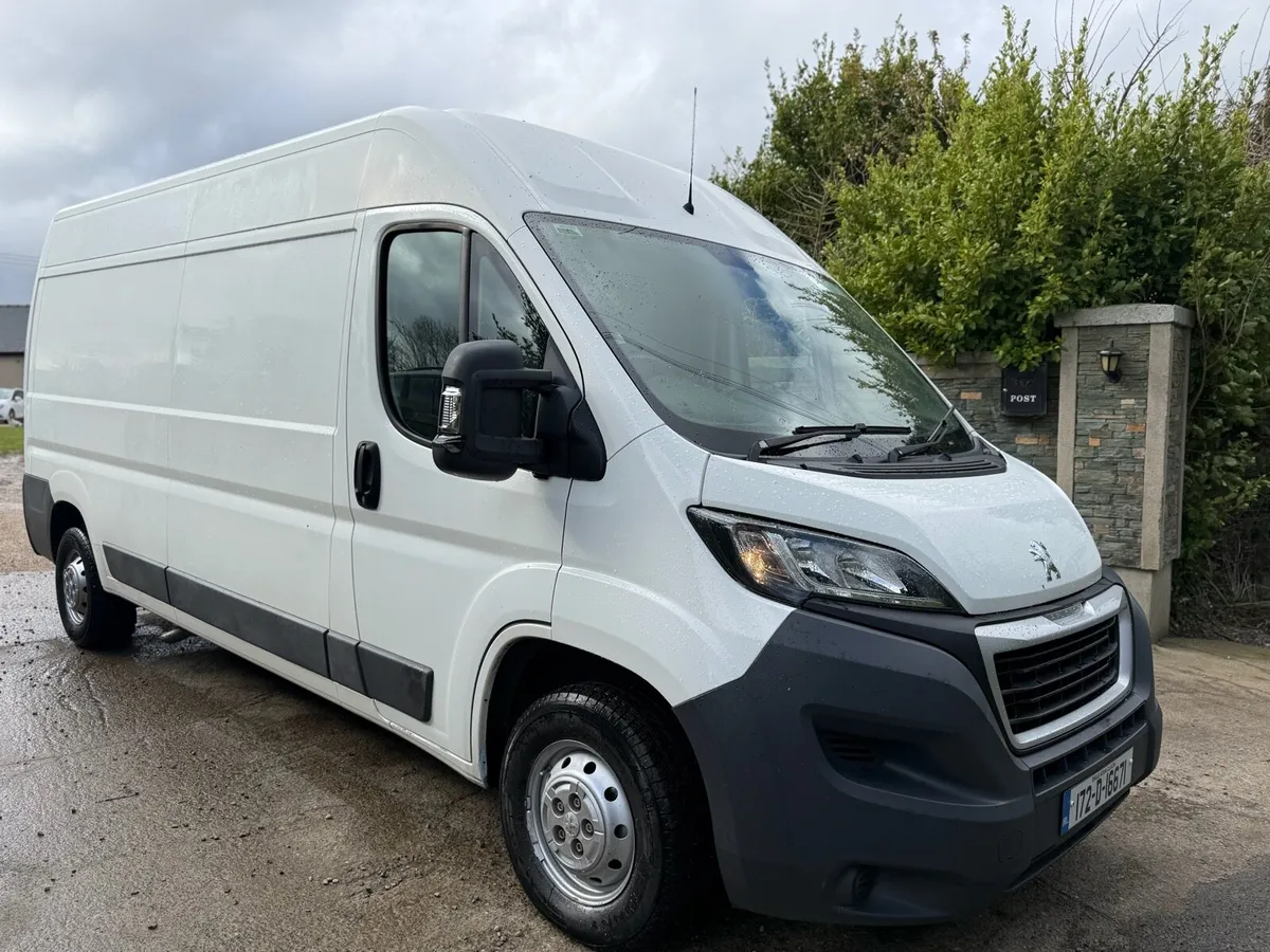 2017 (172)Peugeot boxer Lwb - Image 1
