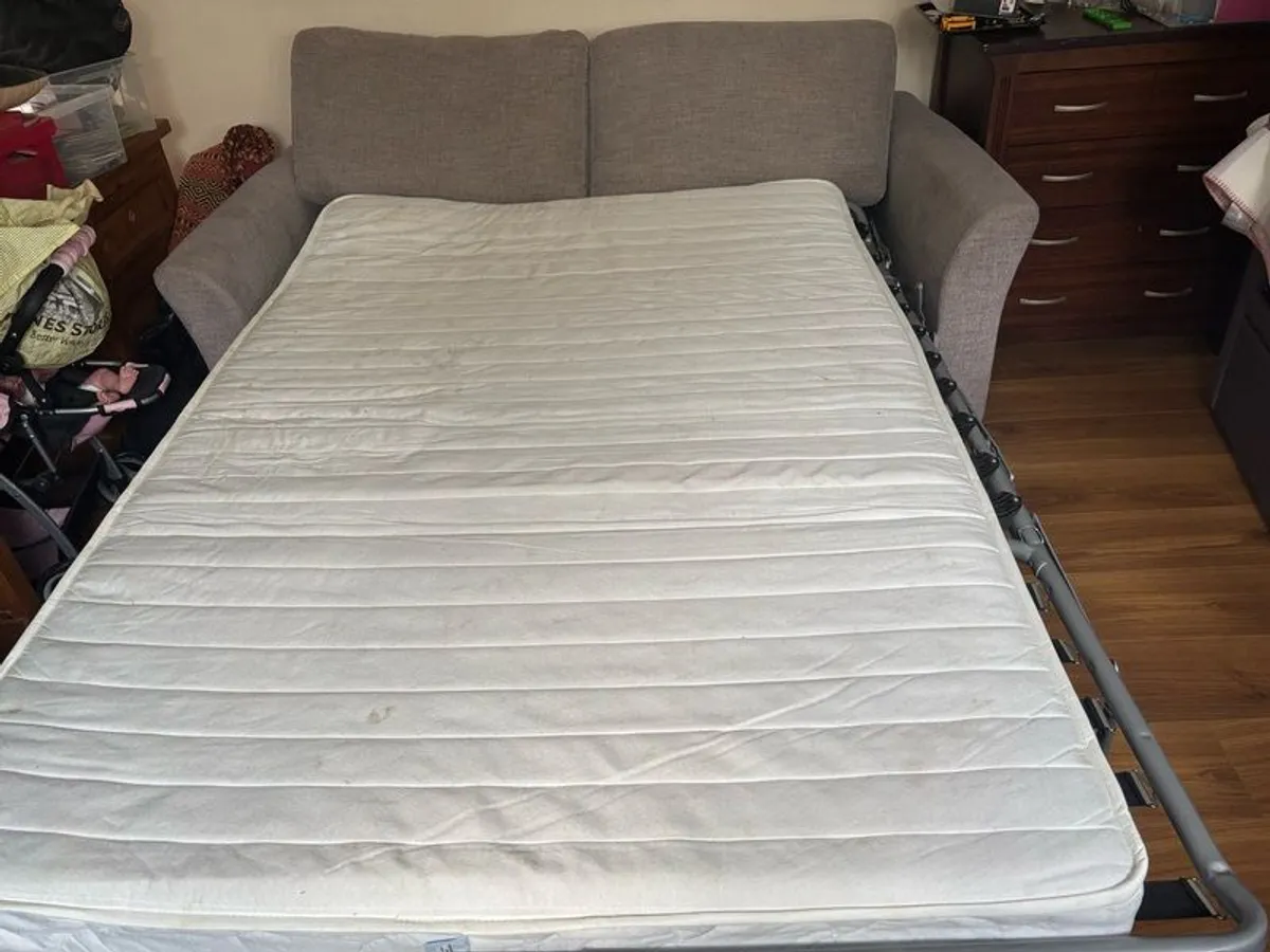 pull out sofa bed - Image 2