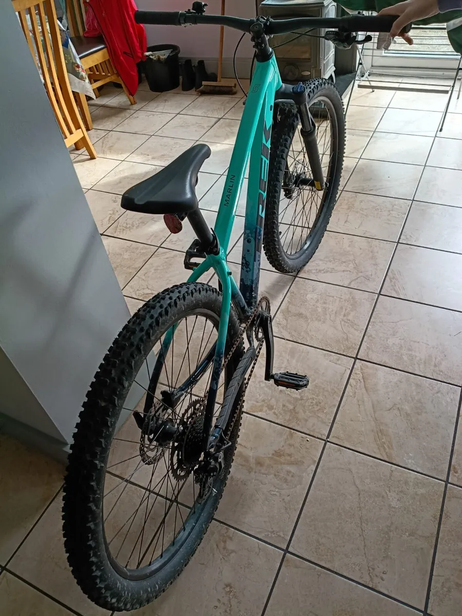 Trek Marlin 5 Gen 3 - Image 2