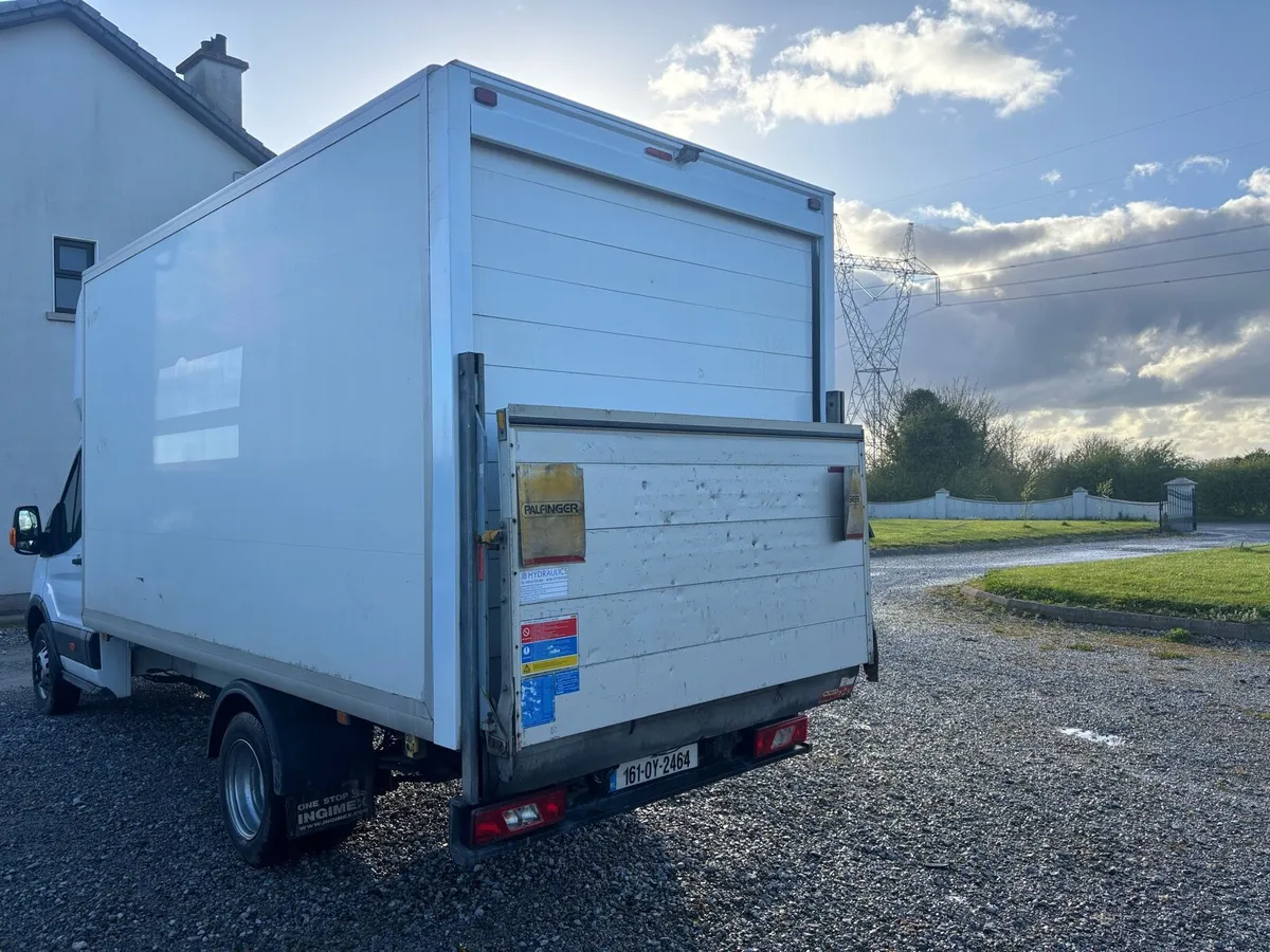 Ford Transit Luton - Image 4