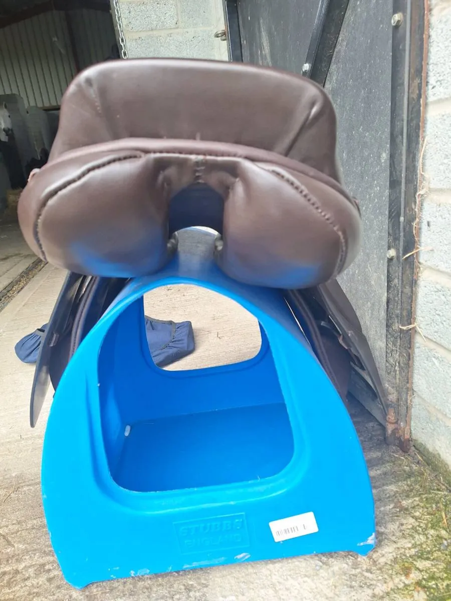 Berney Bros saddle - Image 4