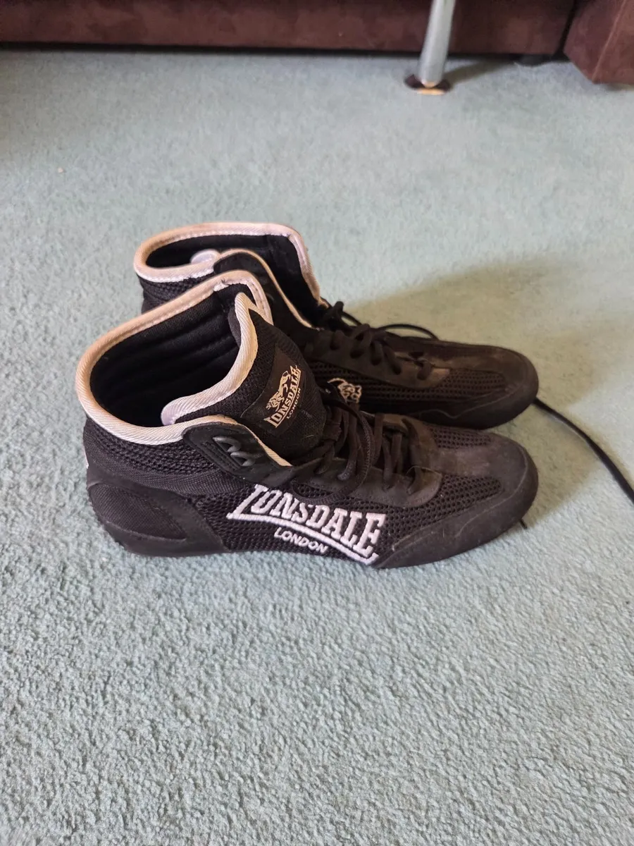 Boxing Shoes UK Size 8 - Image 1