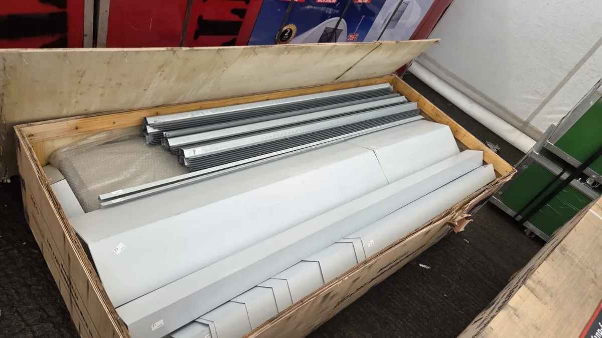 23x22 Heavy Duty Steel Shed / Double Garage - Image 4