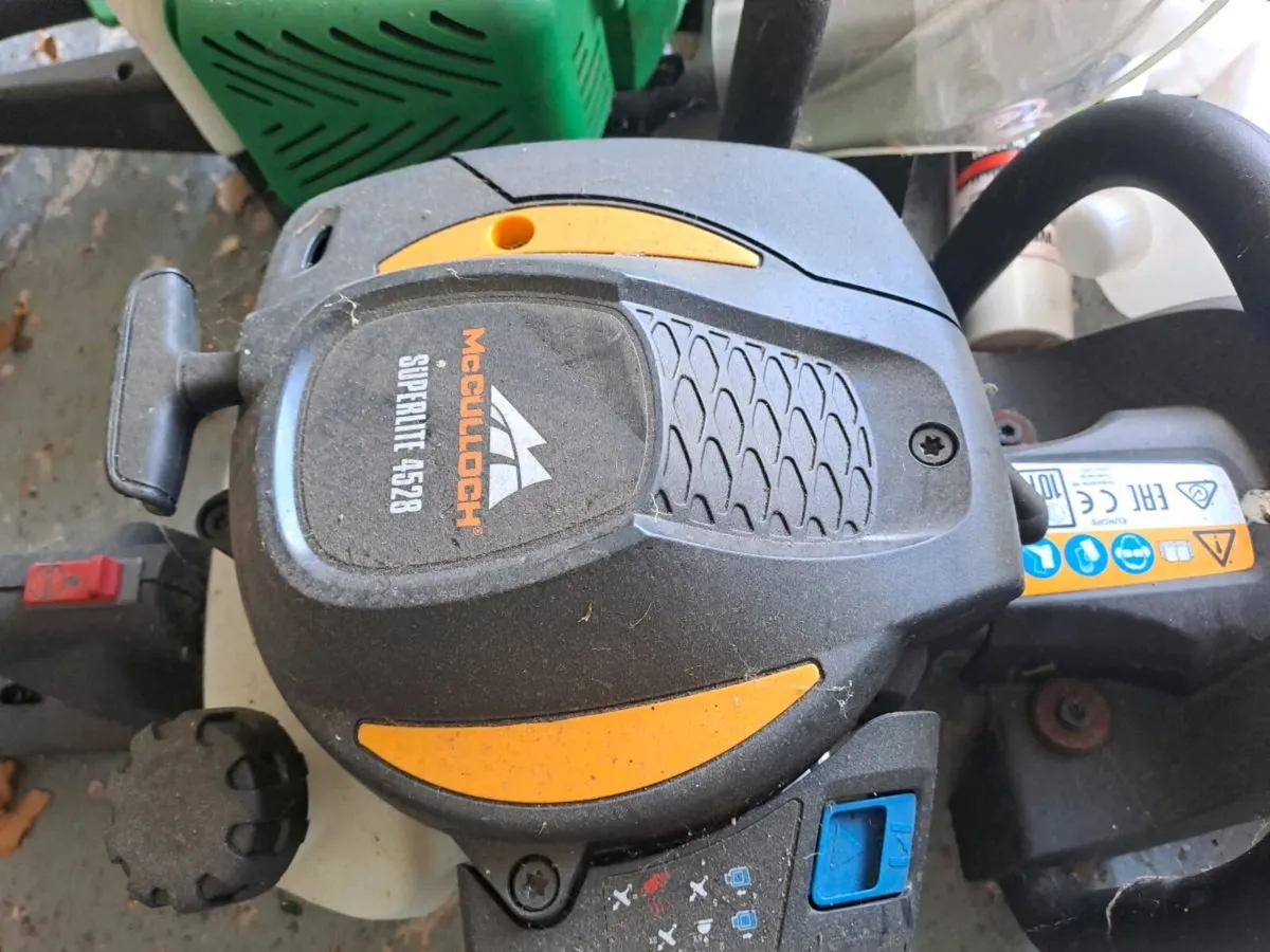 Hedge trimmers - Image 3