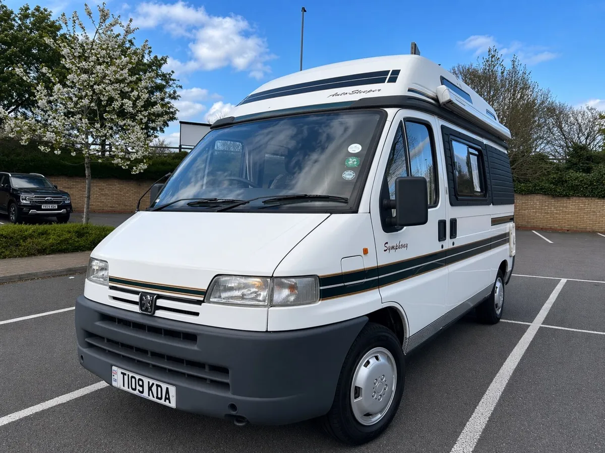 NI REG low Vrt Peugeot Auto sleeper 3Birth - Image 1