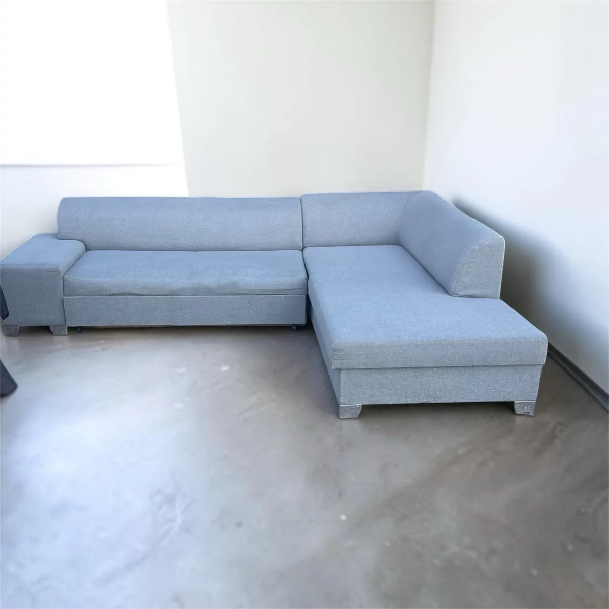 Corner sofa - Image 1