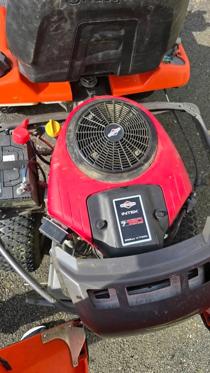 Husqvarna R214TC - Image 2