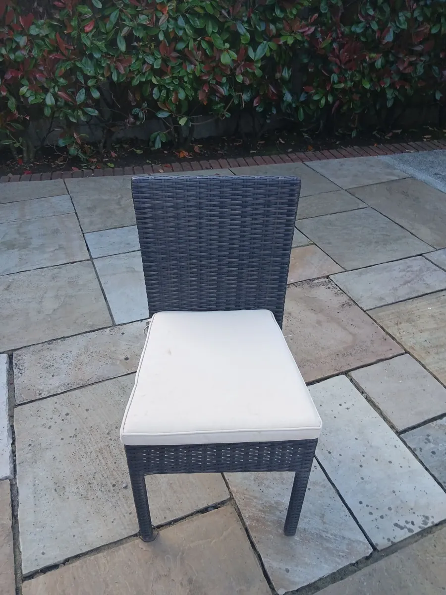 Garden dining table set - Image 3