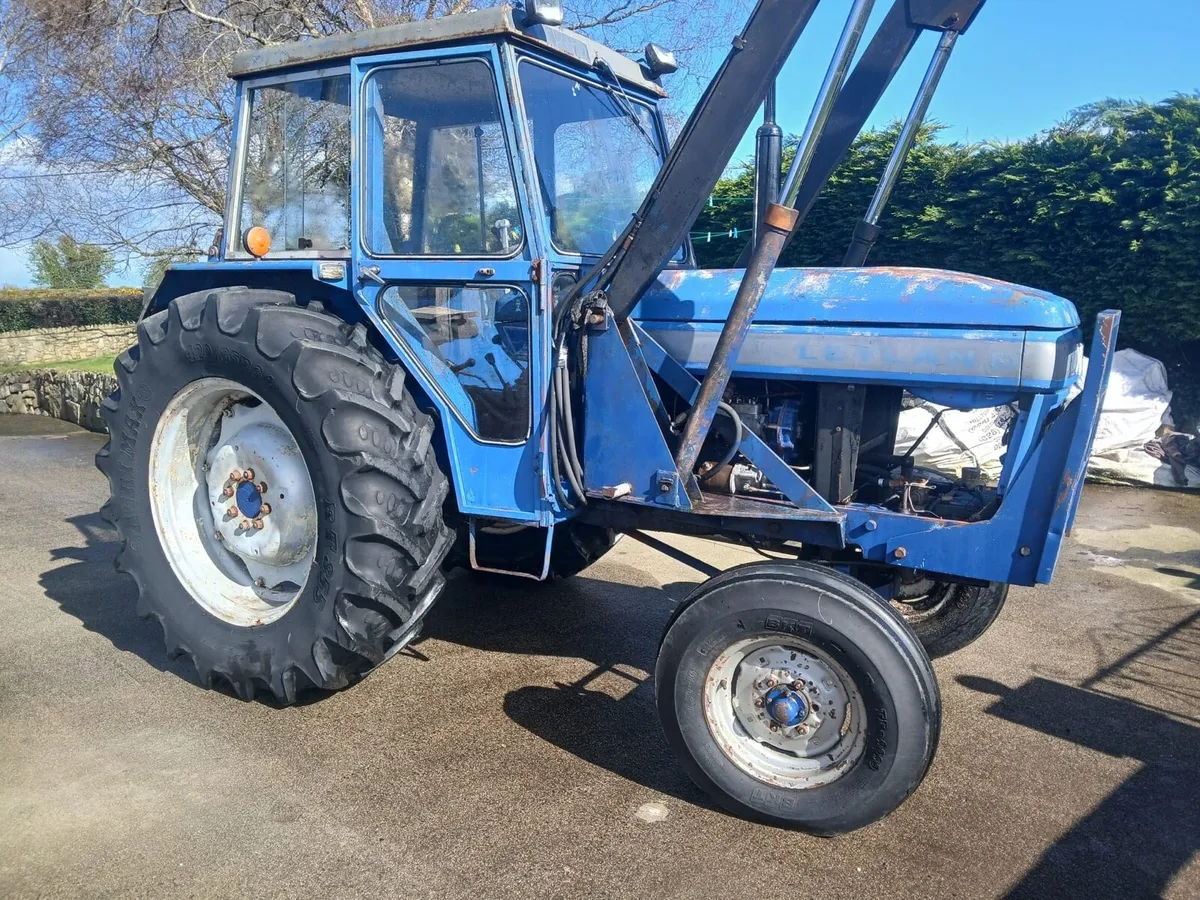 Leyland 272 C/w Loader - Image 2