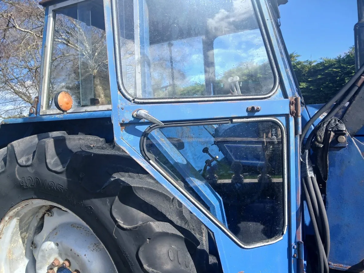 Leyland 272 C/w Loader - Image 3