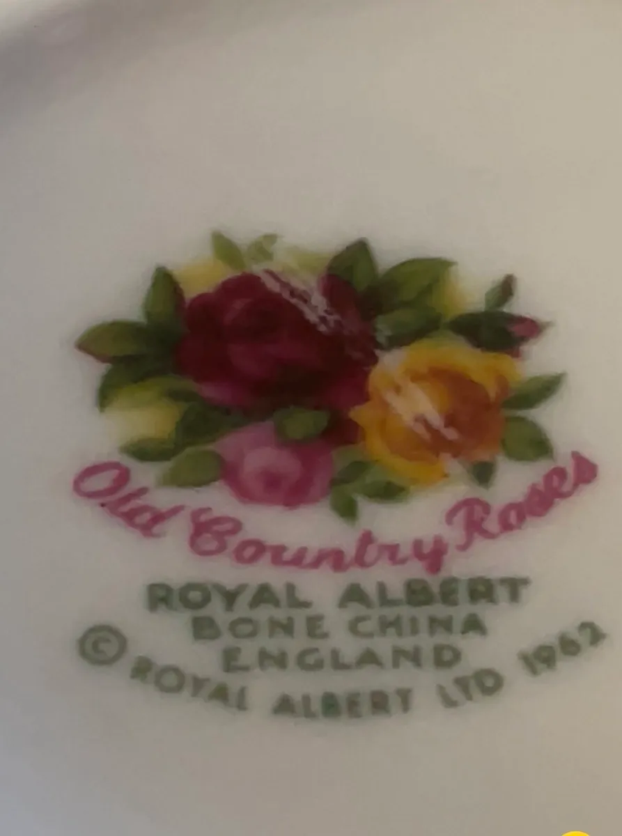 1962 Royal Albert Country Rose - Image 4