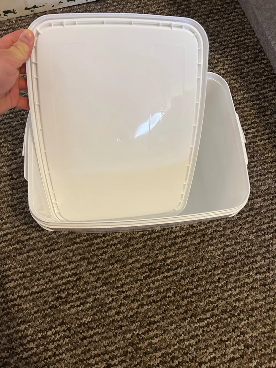 Plastic Bucket - Image 3