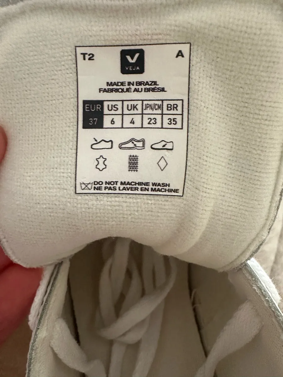 Ladies sneakers - Image 4