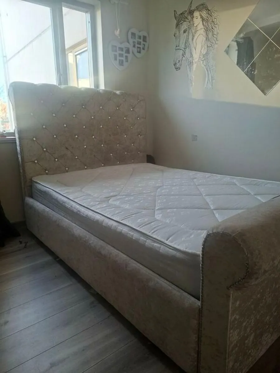 Diamond tuned double bed,beige & mattress - Image 4