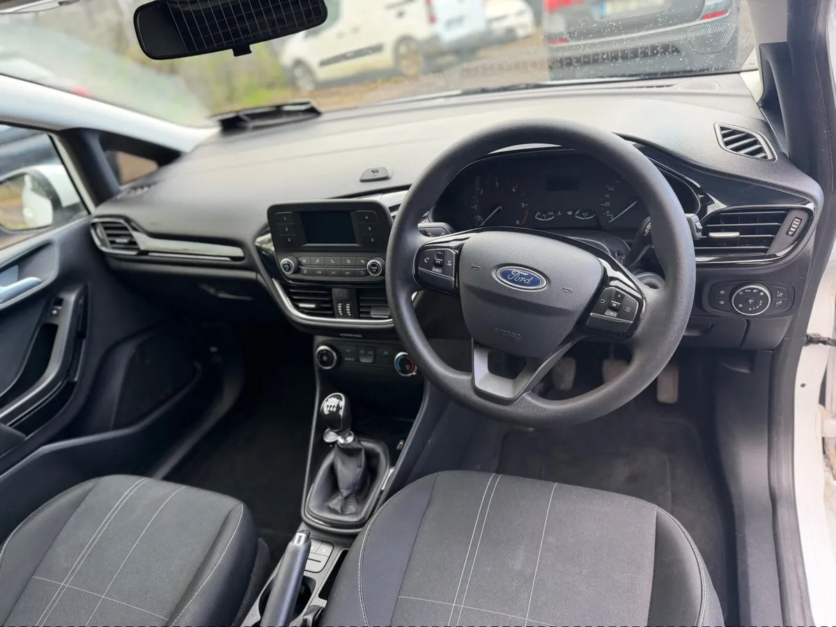 Fiesta NO VAT New VRT & New timing belt - Image 2