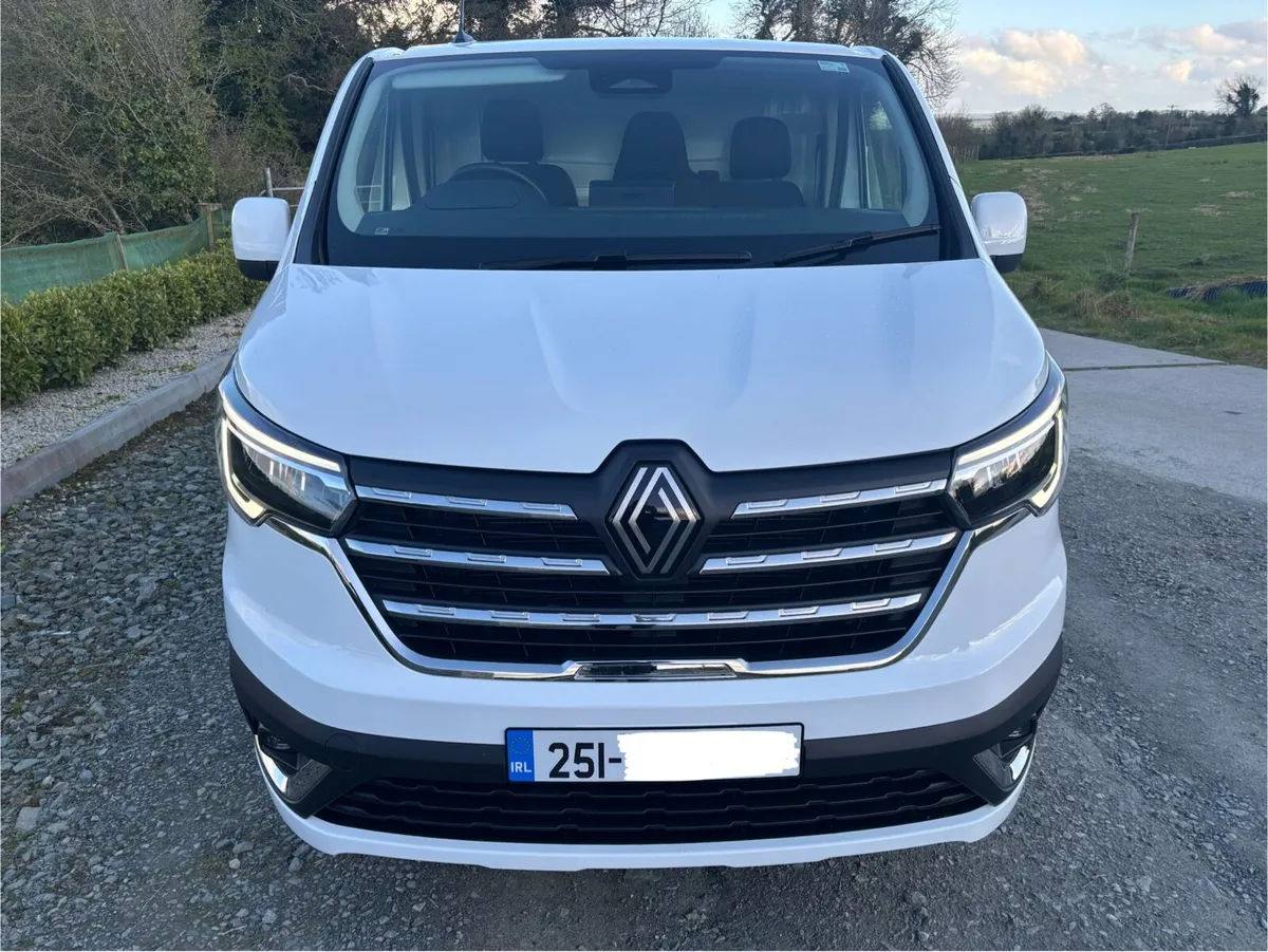 251 Renault Trafic Extra LL30 2025 - Image 2